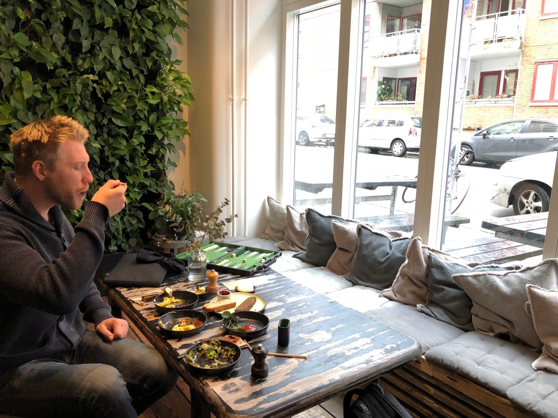 rKHJSML4T4KxkCRUYwLSWg